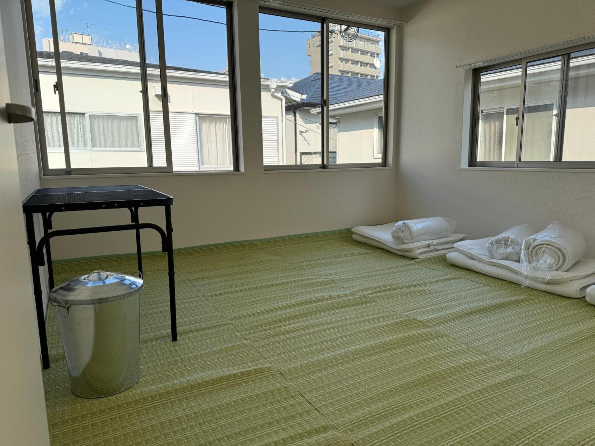 Wholeearth Ryokan Хіросіма Екстер'єр фото