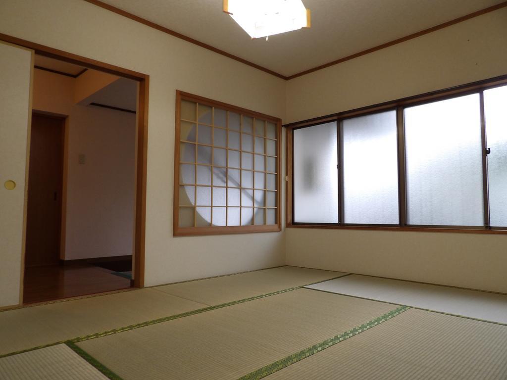 Wholeearth Ryokan Хіросіма Екстер'єр фото