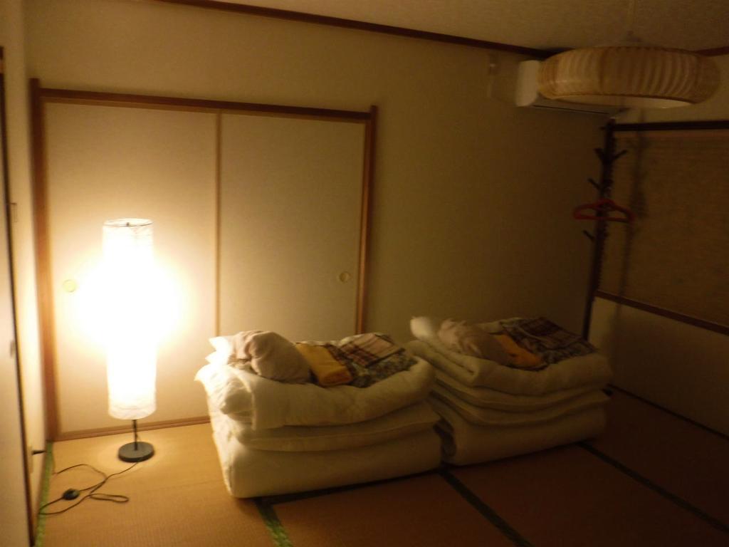 Wholeearth Ryokan Хіросіма Екстер'єр фото